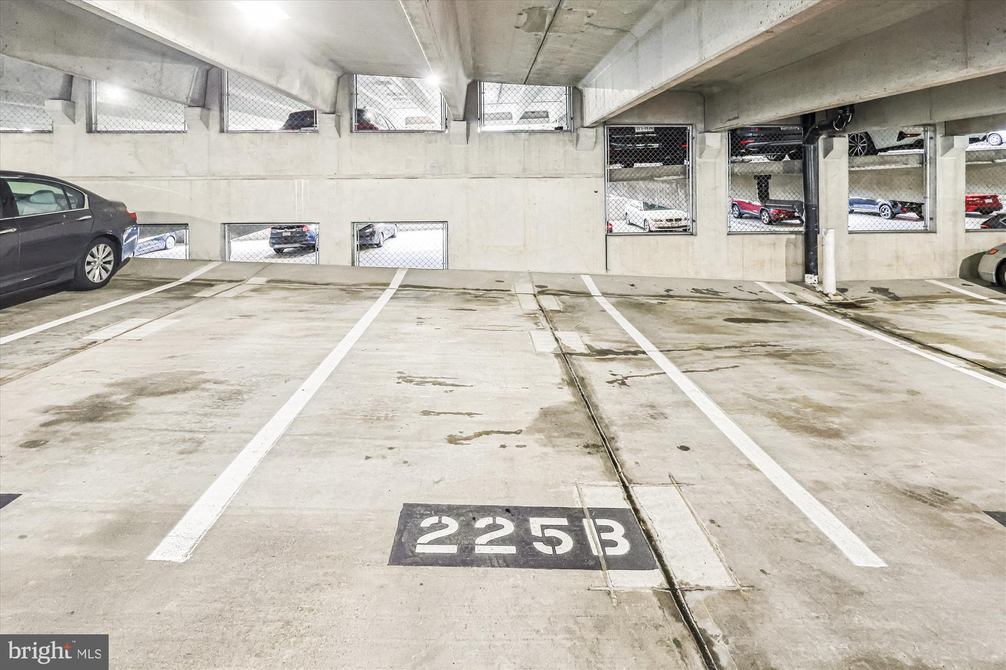 12941 Centre Park Circle, Unit 216 Herndon, VA 20171 - Photo 31 of 44 a view of a refrigerator in the kitchen