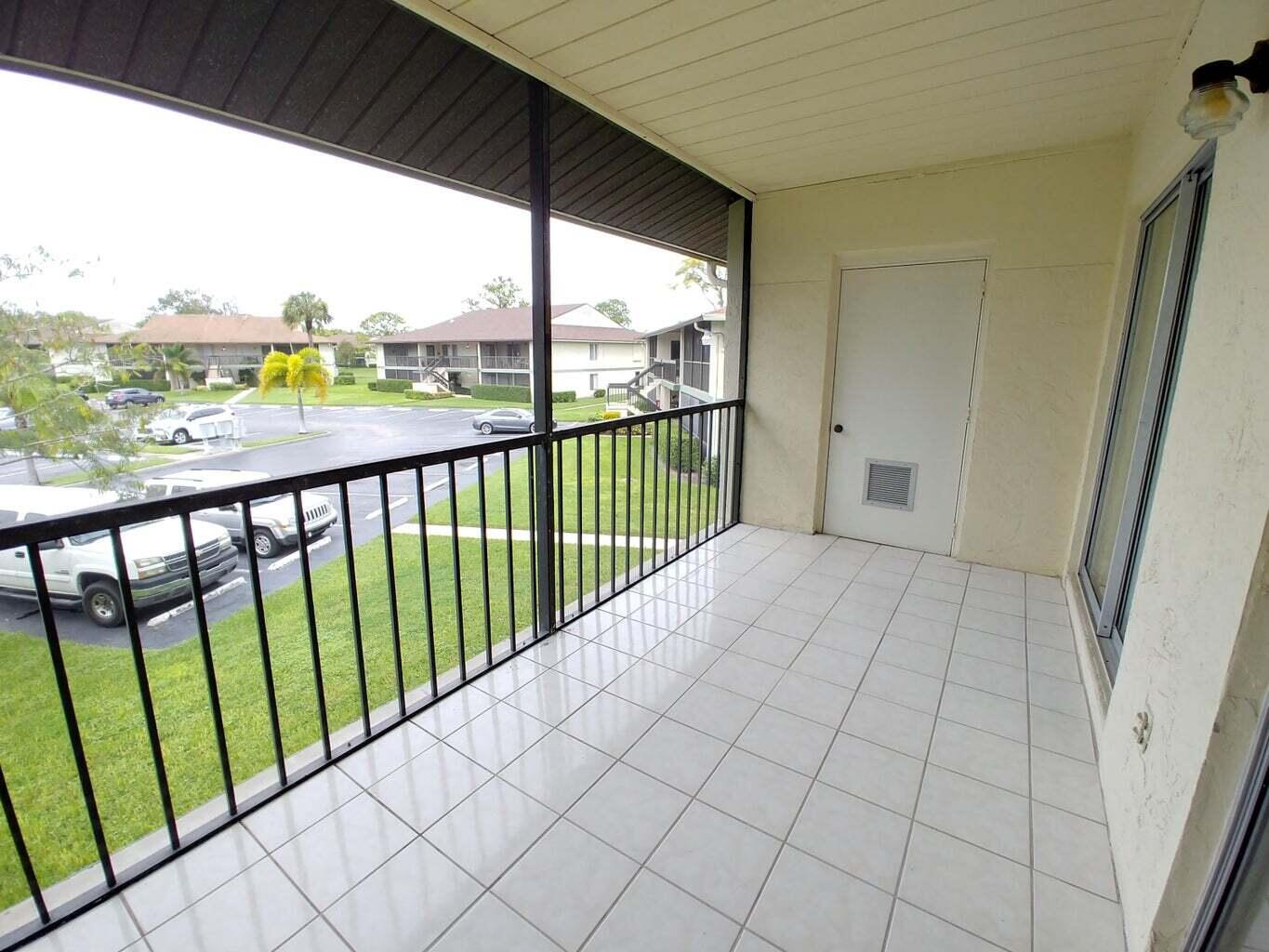 6258 Chasewood Drive, Unit E Jupiter, FL 33458 - Photo 14 of 15