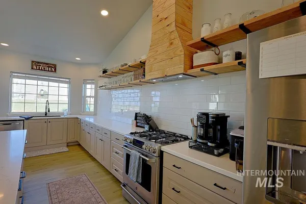 $650,000 | 24 Harris Circle, Shoshone, ID 83352