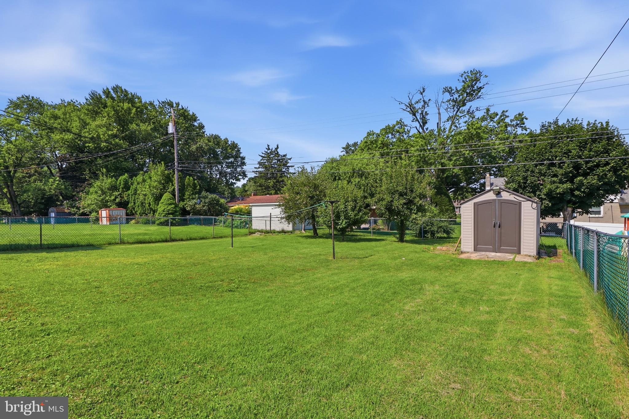 324 Greystone Road York, PA 17402 - Photo 33 of 38 Gallery Image 33