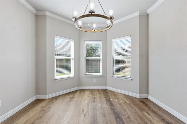 $399,900 | 906 Chestnut Grove Drive, Cleburne, TX 76033