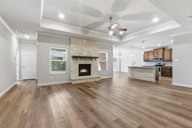 $399,900 | 906 Chestnut Grove Drive, Cleburne, TX 76033