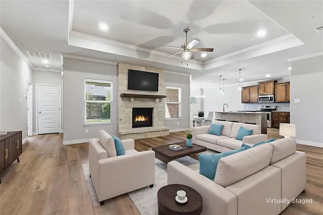 $399,900 | 906 Chestnut Grove Drive, Cleburne, TX 76033