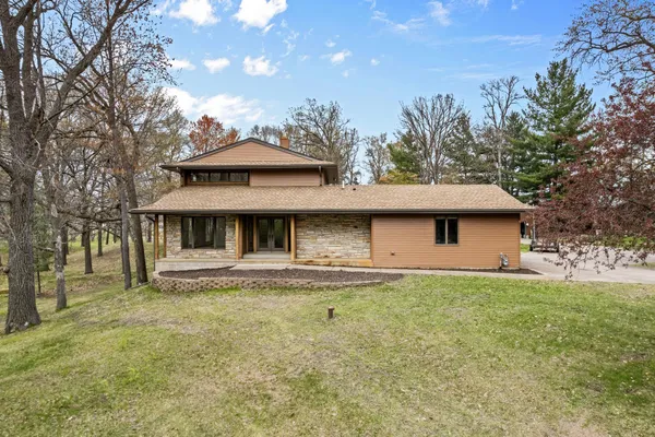 $799,900 | 335 Chadwood Lane Southwest, Pine City, MN 55063