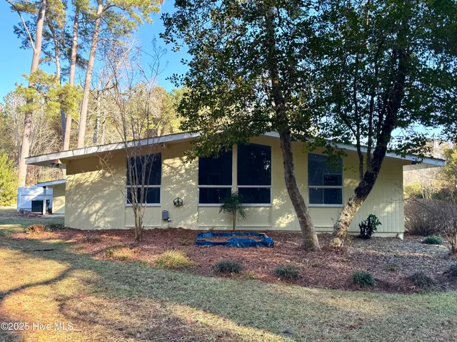 $172,000 | 711 Bryce Street, Whiteville, NC 28472