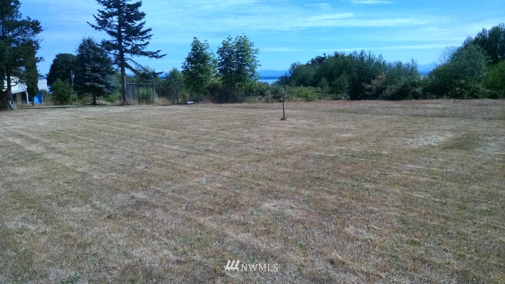 6600 Humphrey Road Clinton, WA 98236 - Photo 7 of 17 Gallery Image 7