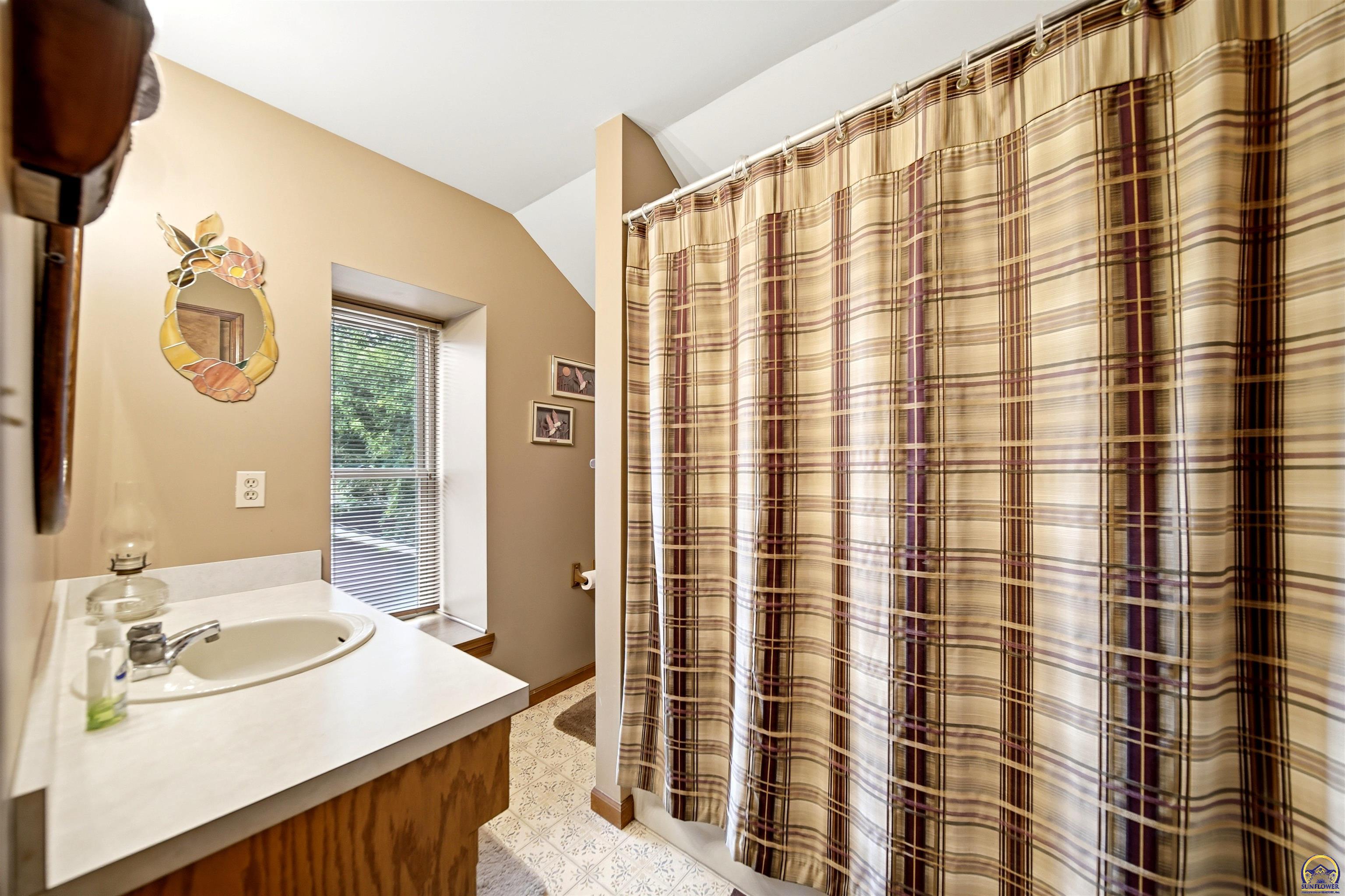 26906 Gladden Road Maple Hill, KS 66507 - Photo 18 of 47