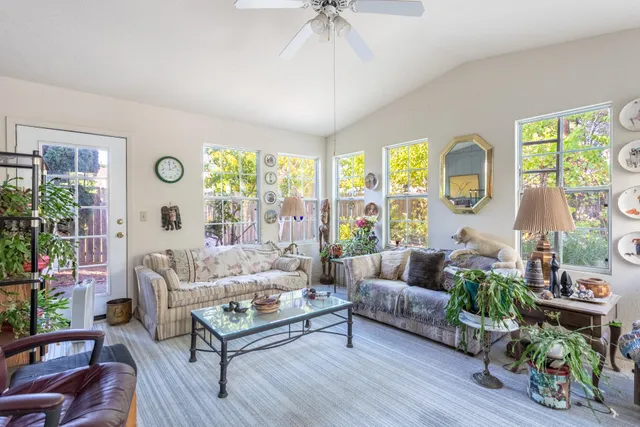 $379,900 | 2350 Amethyst Way, Redding, CA 96003