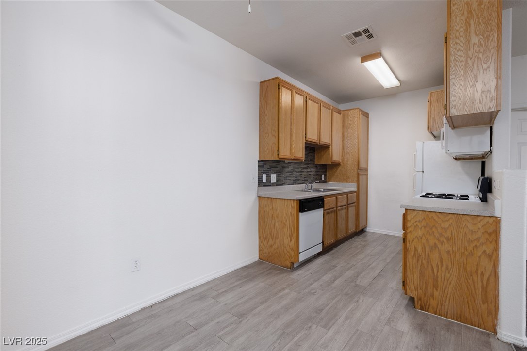 4730 East Craig Road, Unit 1186 Las Vegas, NV 89115 - Photo 4 of 16