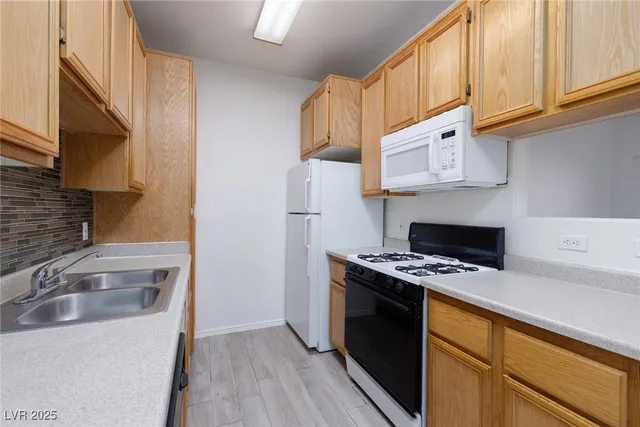 $995 | 4730 East Craig Road, Unit 1186, Las Vegas, NV 89115