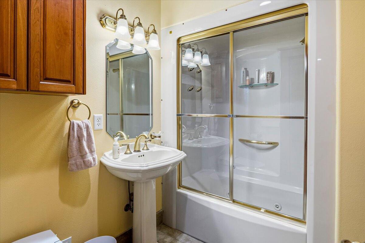 1299 Northwest McDaniel Road Powell Butte, OR 97753 - Photo 63 of 100 Gallery Image 63