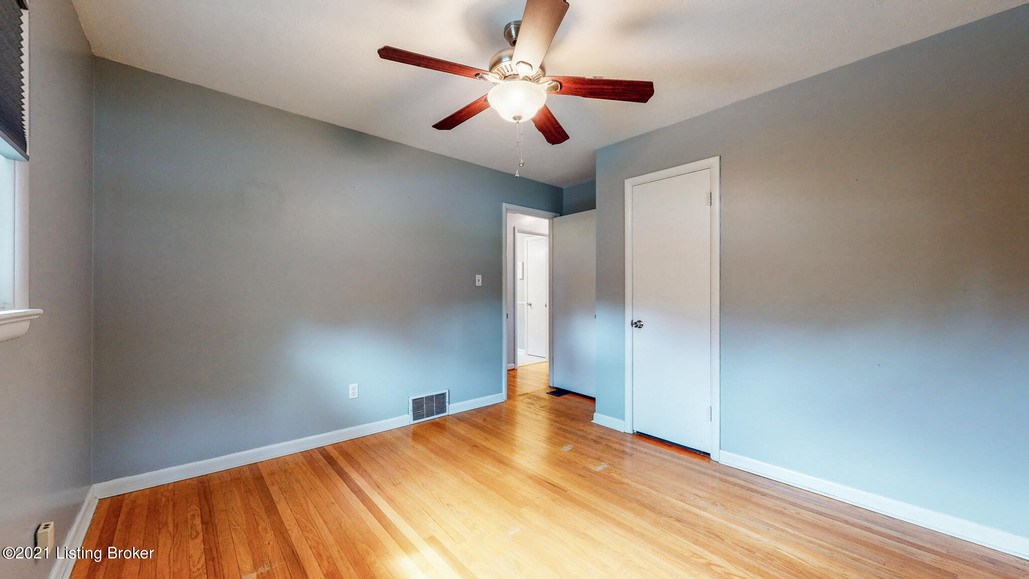 6306 Hunters Grove Road Louisville, KY 40216 - Photo 19 of 58 6306 Hunters Grove Rd Louisville KY 4021