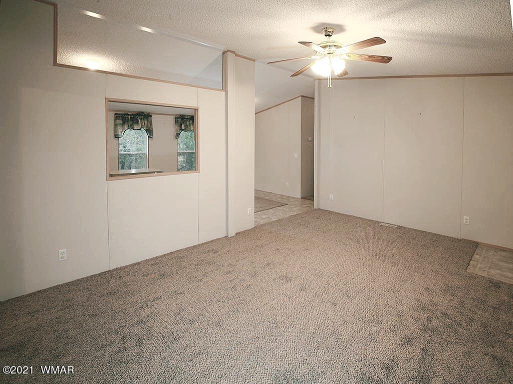 421 Timber Ridge Loop Show Low, AZ 85901 - Photo 11 of 25 Gallery Image 11