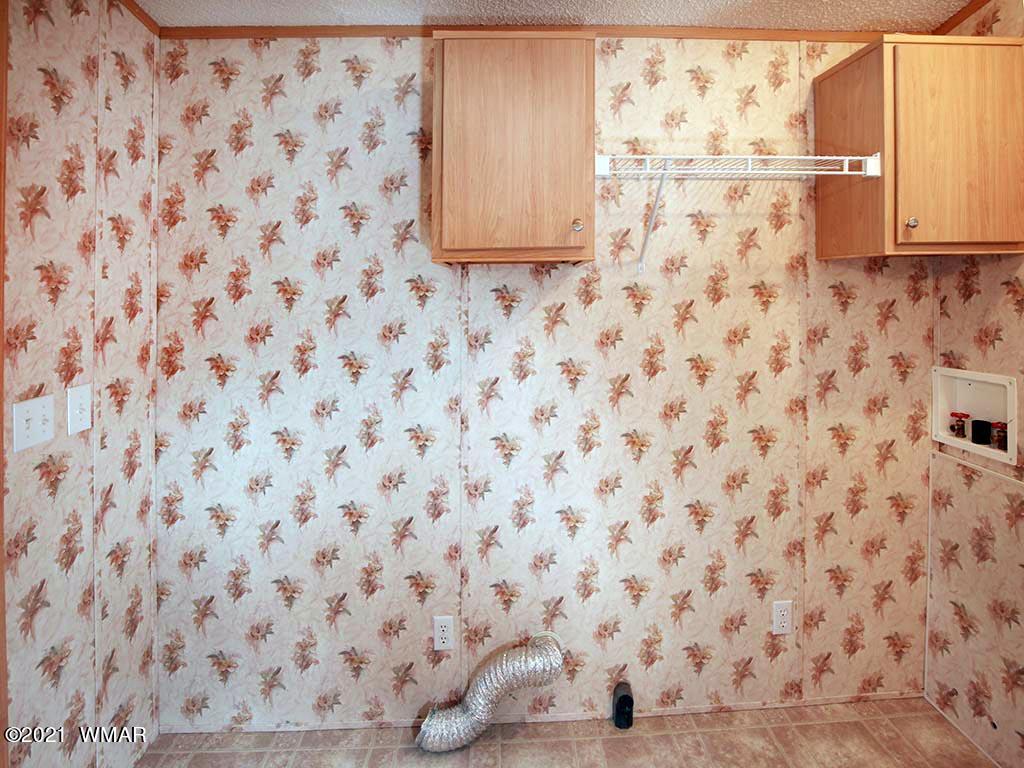 421 Timber Ridge Loop Show Low, AZ 85901 - Photo 15 of 25 Gallery Image 15