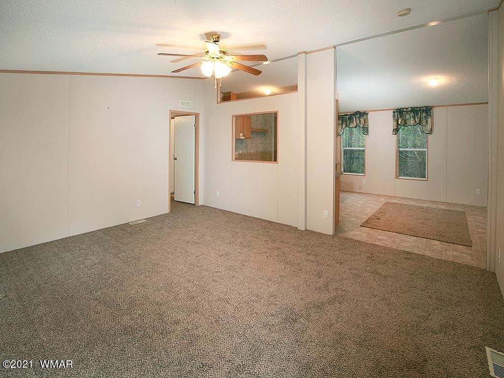 421 Timber Ridge Loop Show Low, AZ 85901 - Photo 10 of 25 Gallery Image 10