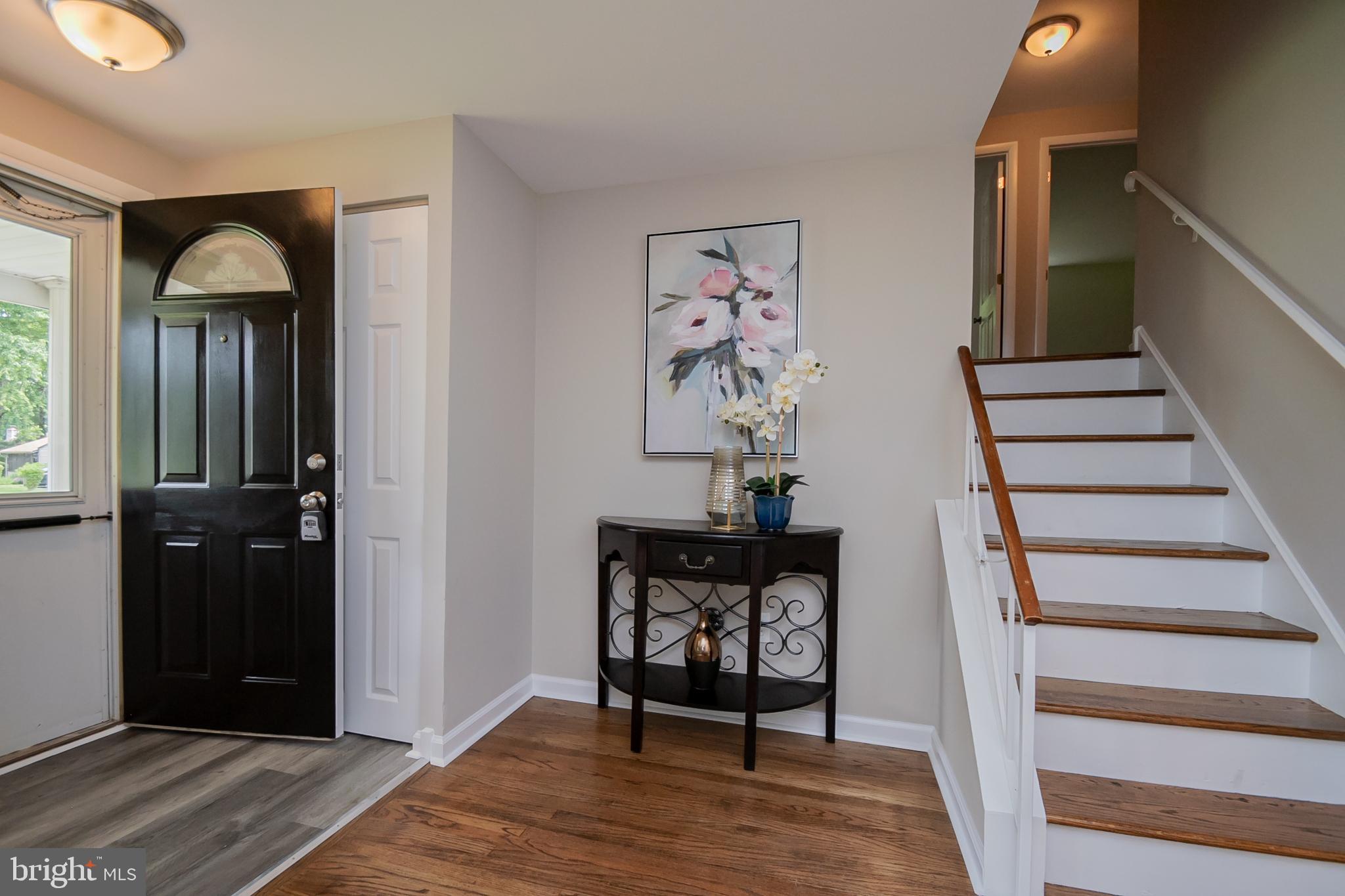 435 Hidden Valley Road Aston, PA 19014 - Photo 2 of 27 Gallery Image 2