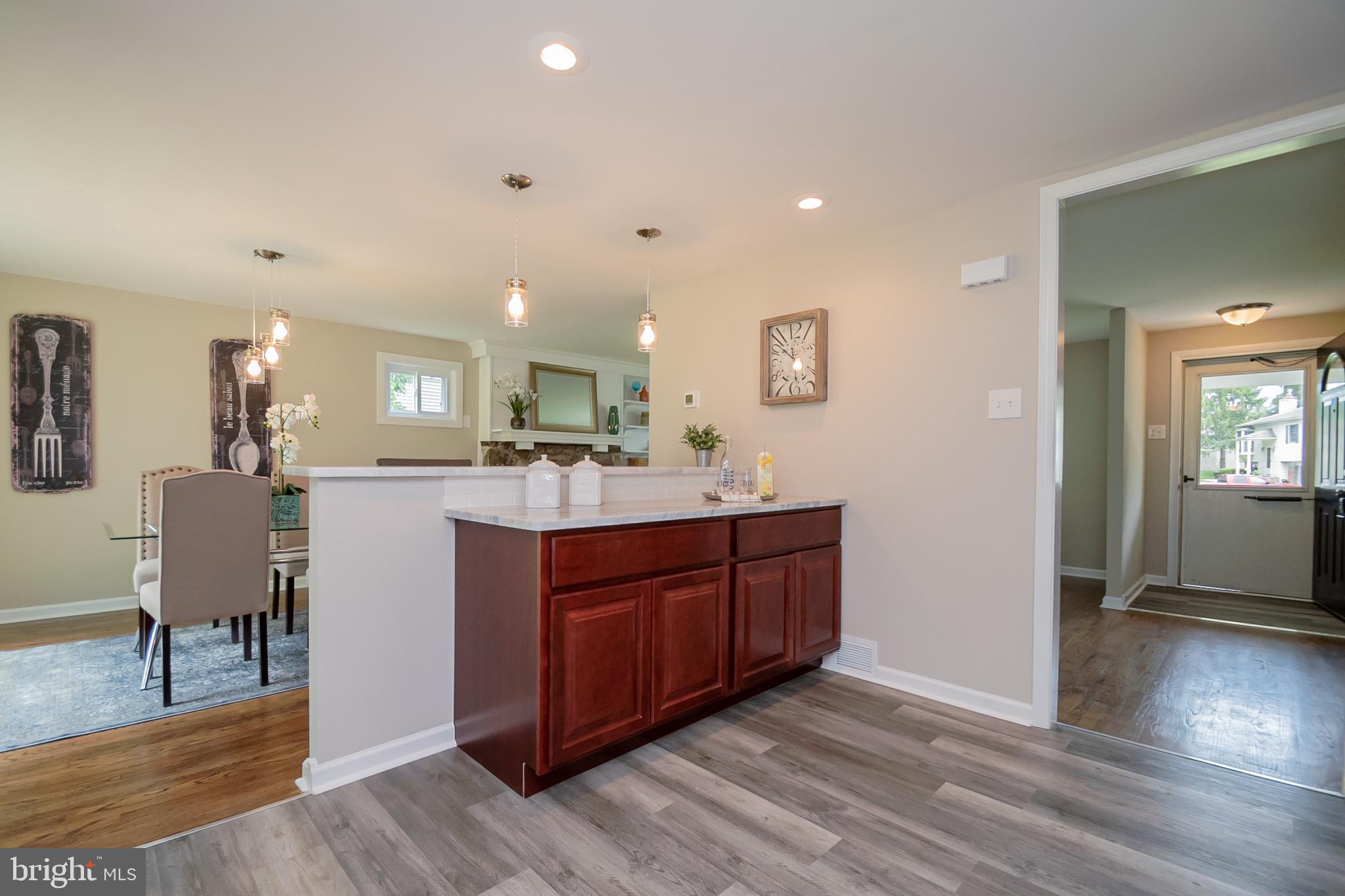 435 Hidden Valley Road Aston, PA 19014 - Photo 13 of 27 Kitchen