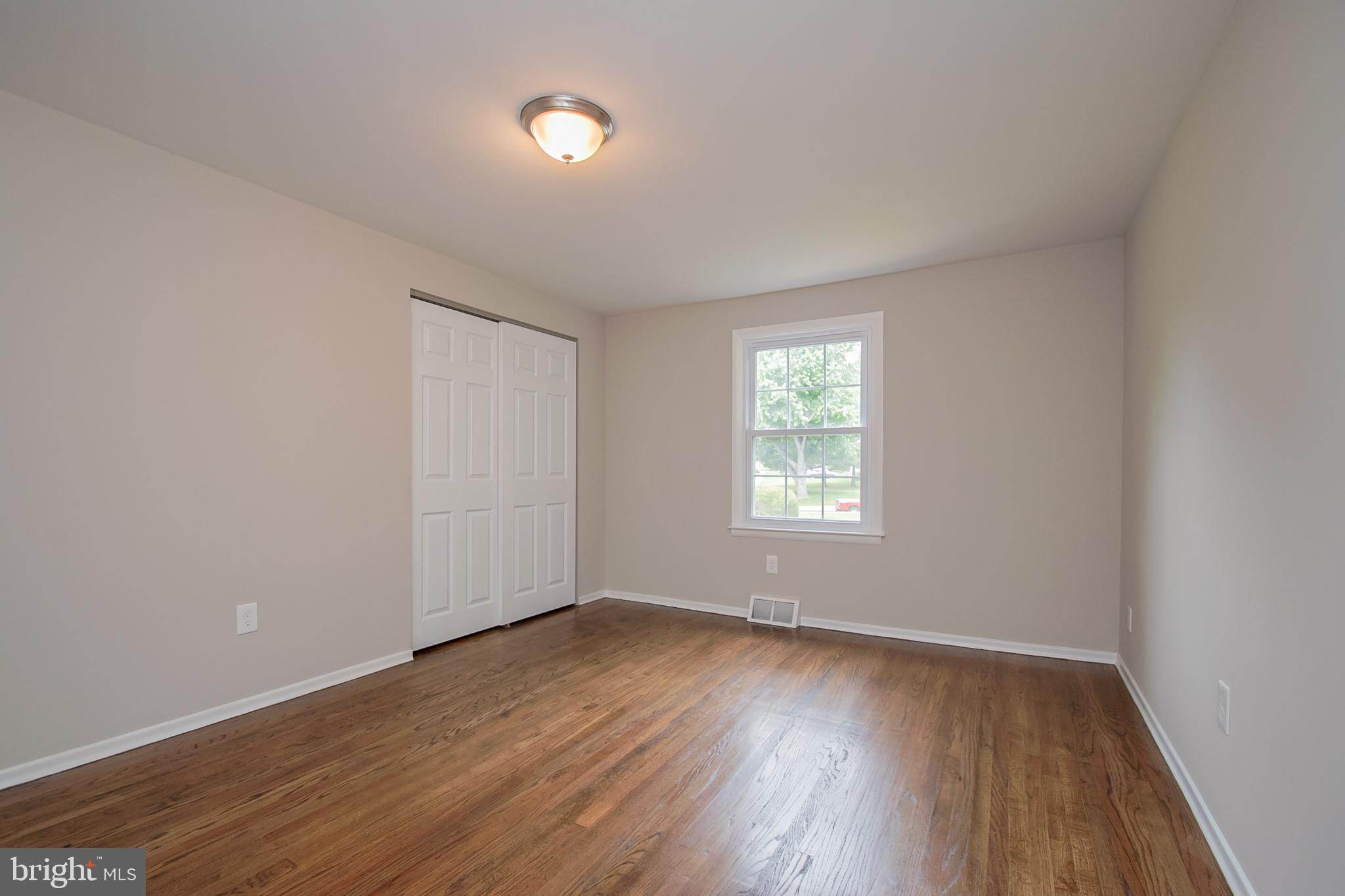 435 Hidden Valley Road Aston, PA 19014 - Photo 15 of 27 Bedroom