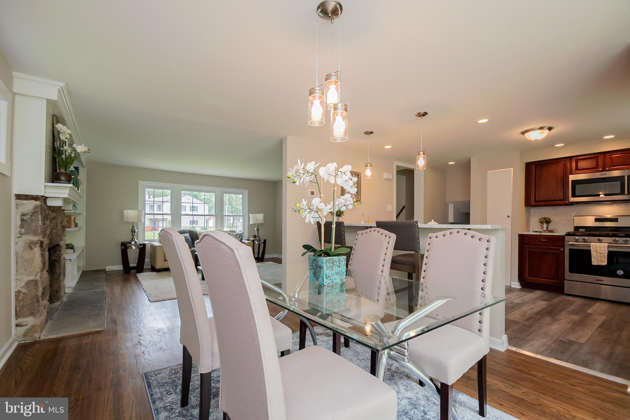 435 Hidden Valley Road Aston, PA 19014 - Photo 8 of 27 Dining Room
