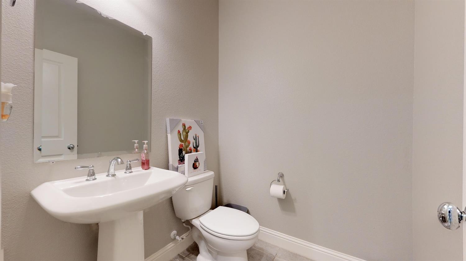 505 Alpine Way Madera, CA 93636 - Photo 12 of 47 Gallery Image 12