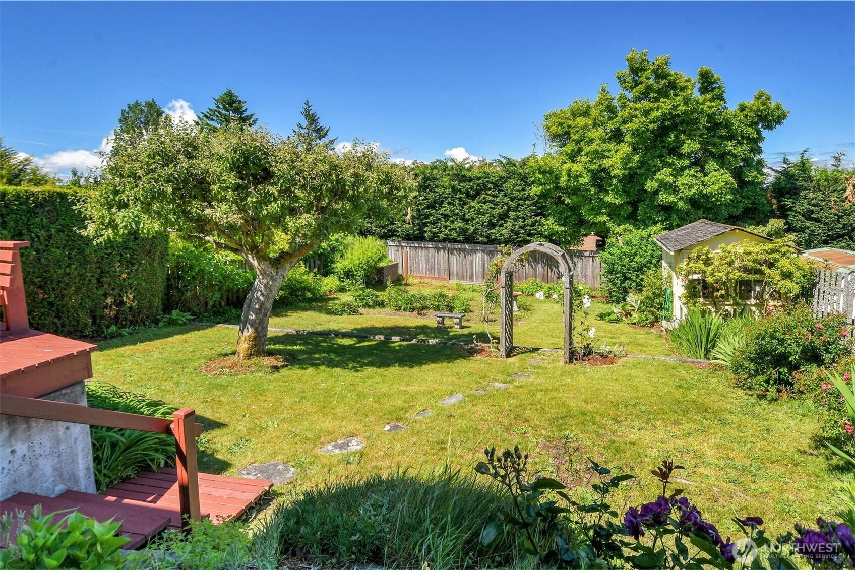 6921 39th Avenue Southwest Seattle, WA 98136 - Photo 24 of 26 Gallery Image 24