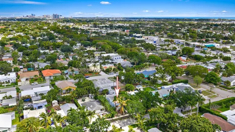 $699,900 | 717 Macy Street, West Palm Beach, FL 33405