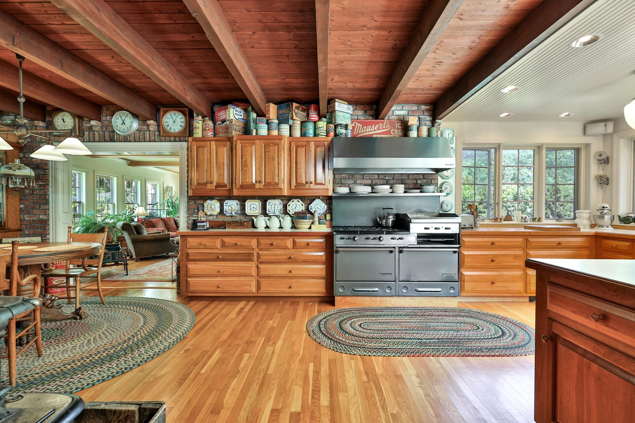 254 Town Line Road Plymouth, VT 05056 - Photo 18 of 60