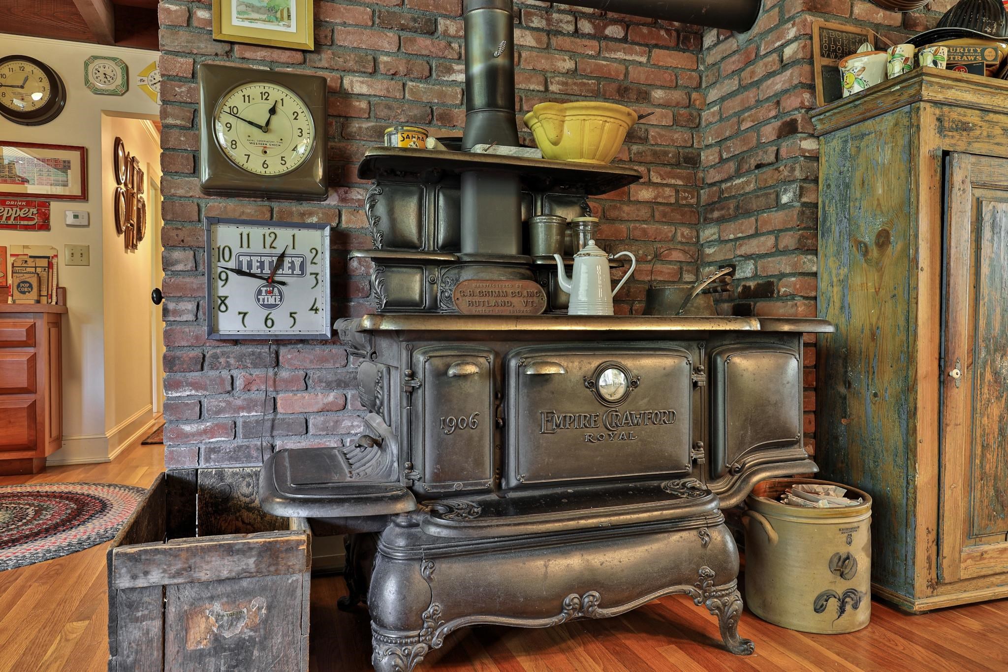 254 Town Line Road Plymouth, VT 05056 - Photo 23 of 60