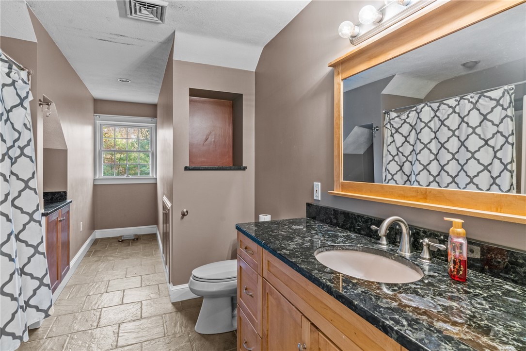 413 Hope Furnace Road Hope, RI 02831 - Photo 29 of 44