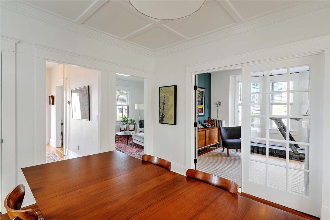 27 Sowamsett Avenue Warren, RI 02885 - Photo 12 of 50