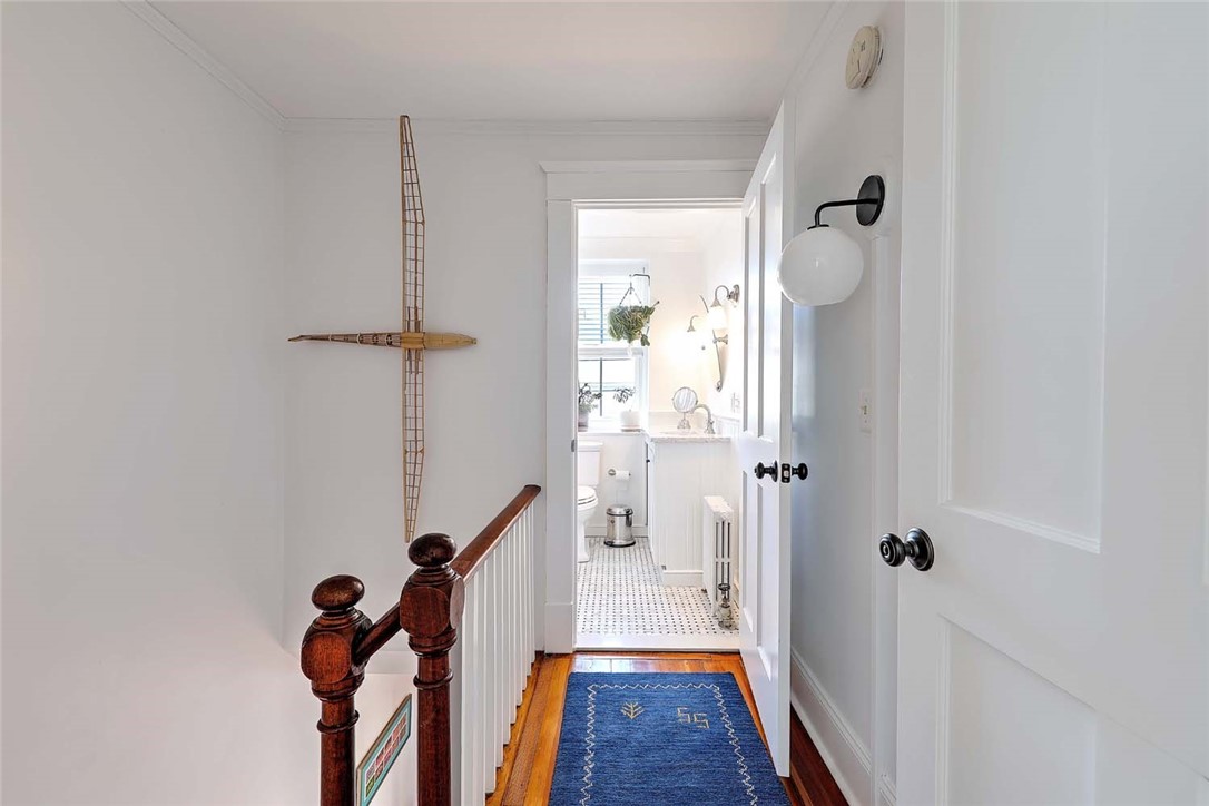 27 Sowamsett Avenue Warren, RI 02885 - Photo 29 of 50 2nd Fl Landing to FBTH