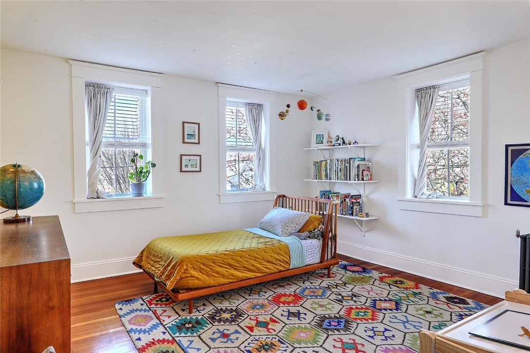 27 Sowamsett Avenue Warren, RI 02885 - Photo 35 of 50