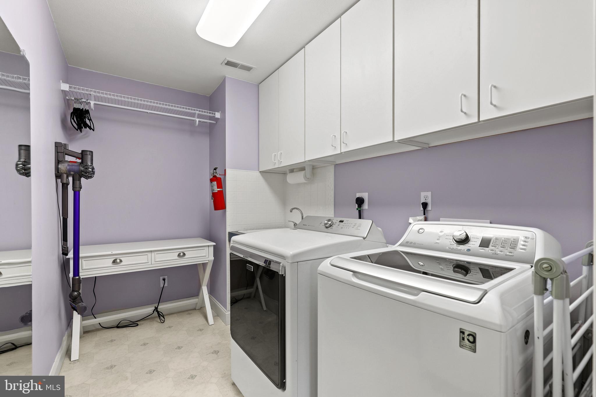 14543 Manor Road Phoenix, MD 21131 - Photo 35 of 75 Second floor laundry