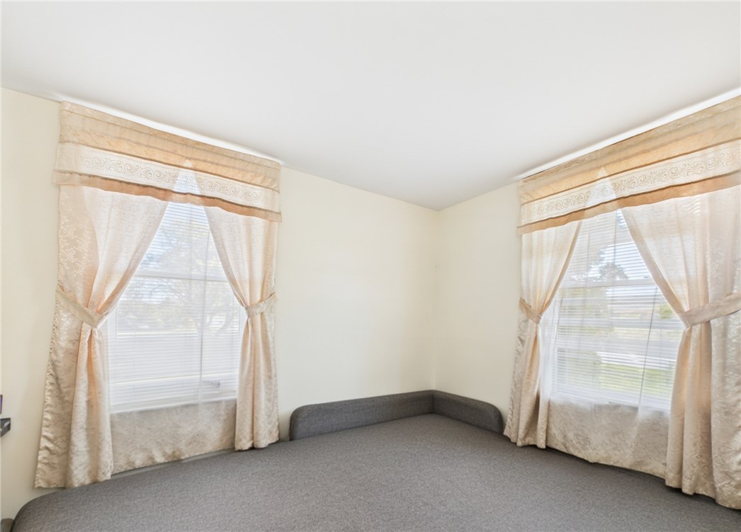 6640 State Route 5 Bloomfield, NY 14469 - Photo 16 of 50