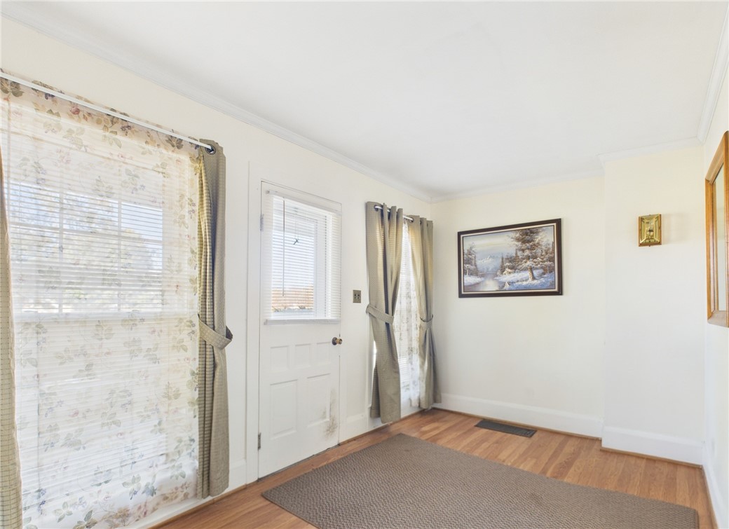 6640 State Route 5 Bloomfield, NY 14469 - Photo 4 of 50