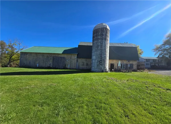 $599,900 | 6640 State Route 5, Bloomfield, NY 14469