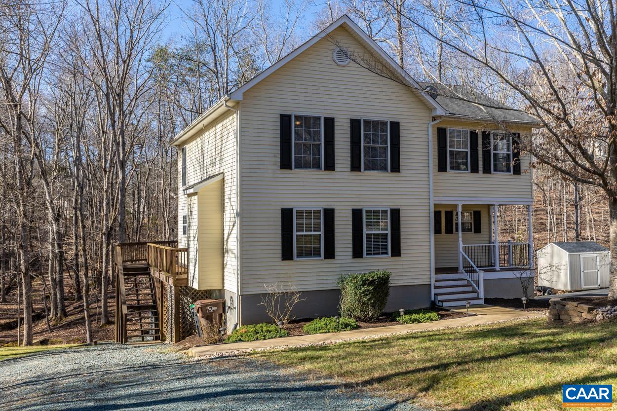 35 Zephyr Road Palmyra, VA 22963 - Photo 4 of 51