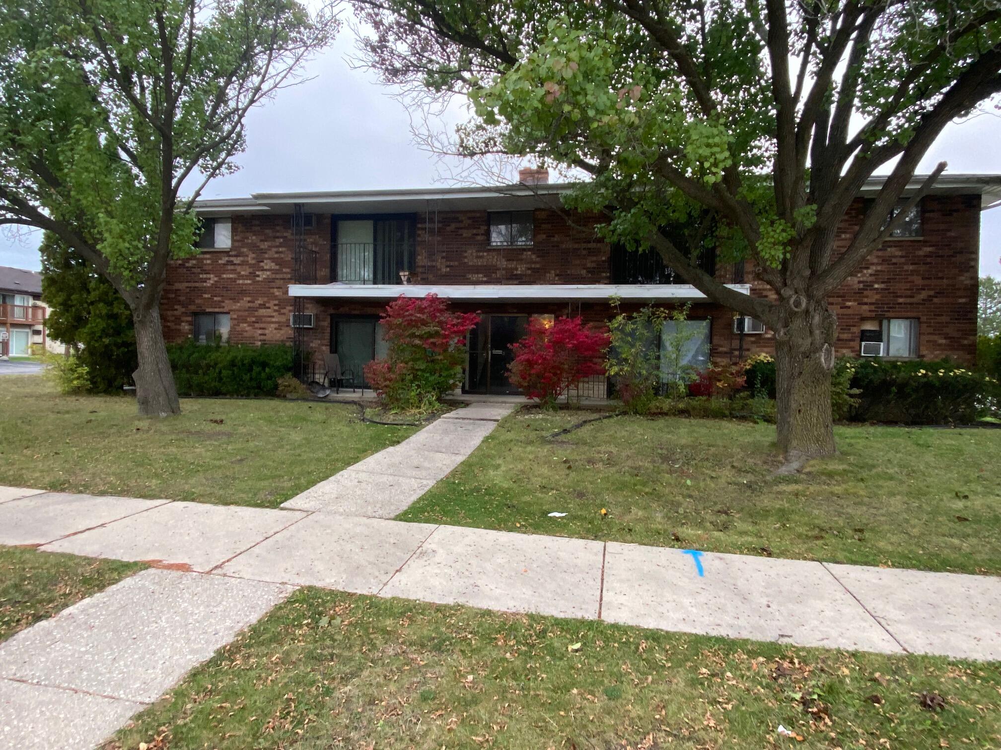 9015 North 96th Street Milwaukee, WI 53224 - Photo 17 of 19 IMG_6965