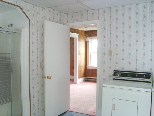 18 Pratt Street Rouses Point, NY 12979 - Photo 5 of 8 Gallery Image 5