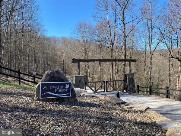 $218,500 | 53 Riverstone Landing, Unit 121, Bruceton Mills, WV 26525