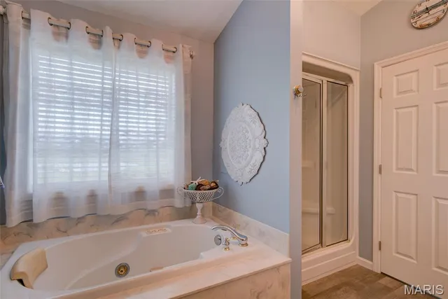 $1,199,000 | 4075 Hwy D, Defiance, MO 63341