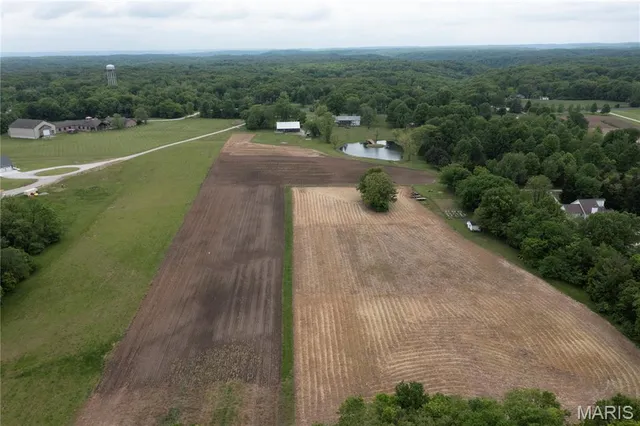 $1,199,000 | 4075 Hwy D, Defiance, MO 63341