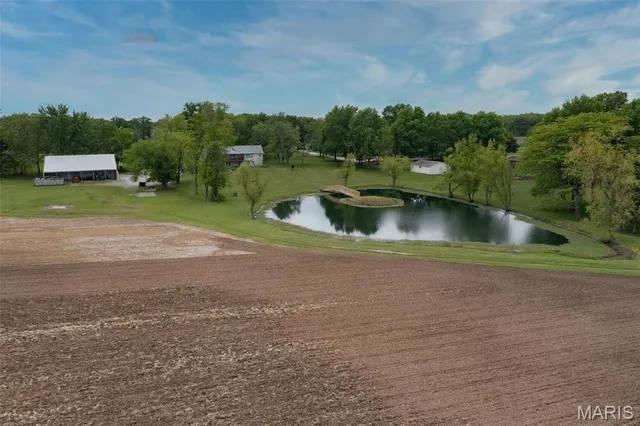 $1,199,000 | 4075 Hwy D, Defiance, MO 63341