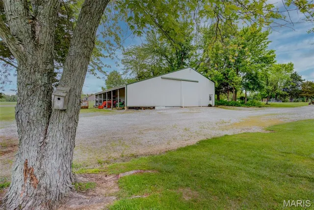 $1,199,000 | 4075 Hwy D, Defiance, MO 63341