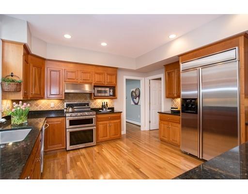 47 Vine Brook Road Medfield, MA 02052 - Photo 8 of 27 Gallery Image 8
