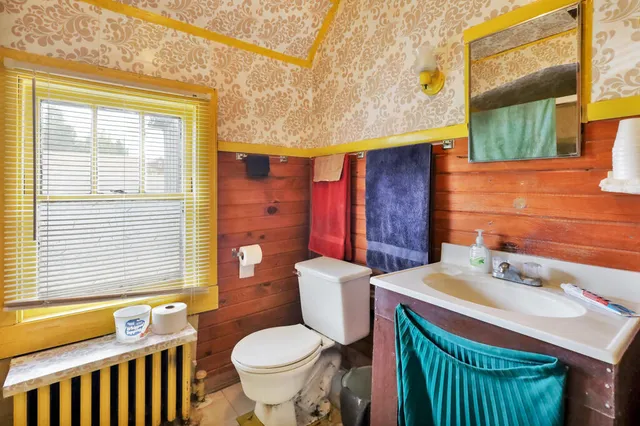 $169,900 | 1107 Columbus Street, Manitowoc, WI 54220