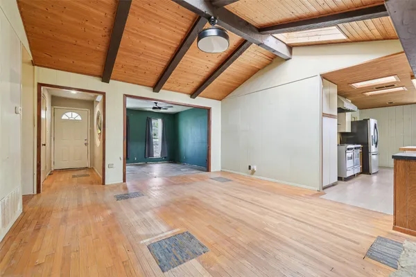 a view of an entryway with a front door