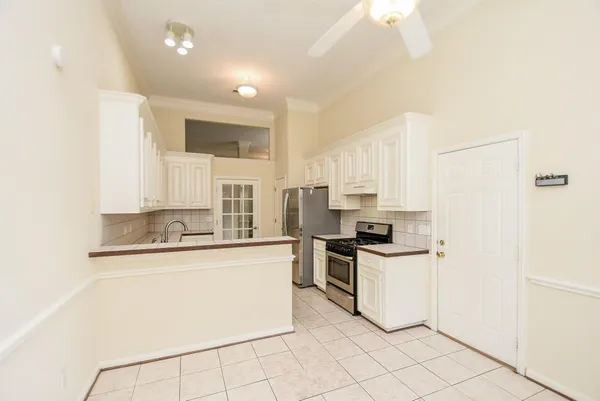 $2,000 | 21807 Windsor Castle Drive, Spring, TX 77388