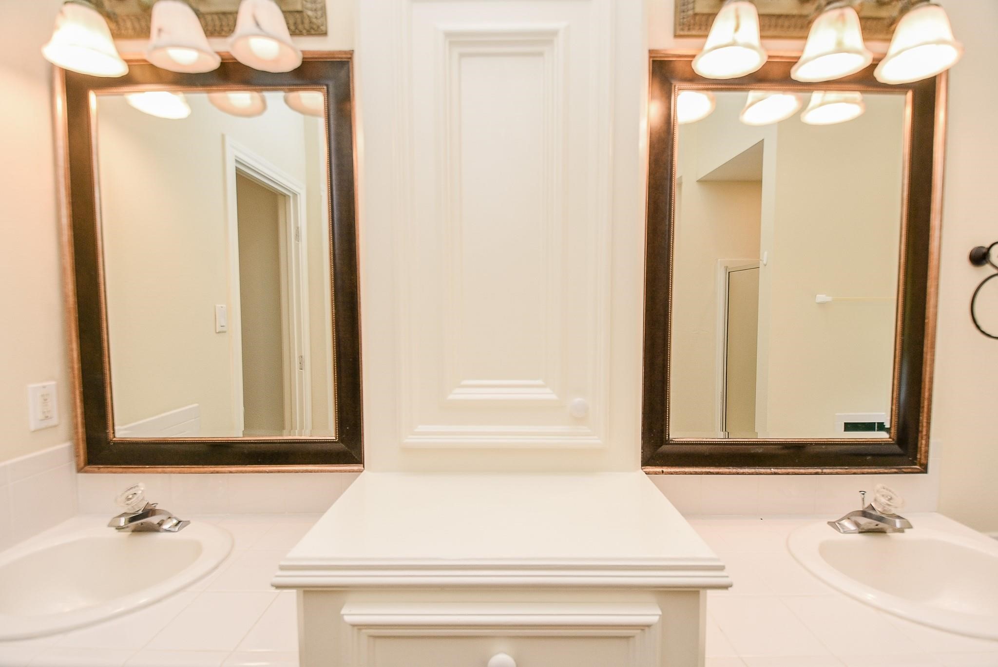 21807 Windsor Castle Drive Spring, TX 77388 - Photo 16 of 32