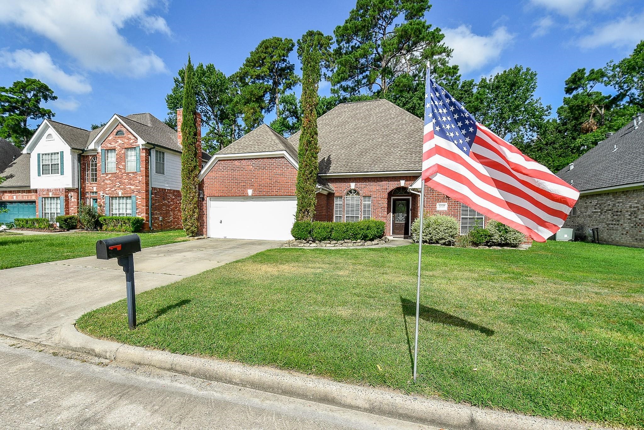 21807 Windsor Castle Drive Spring, TX 77388 - Photo 2 of 32